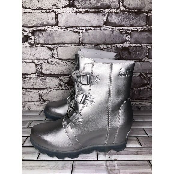 Sorel x Disney Joan of Arctic Metallic Silver Lace Wedge Frozen Boots Women 5/37 - Picture 9 of 16